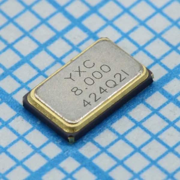 Кварцевый резонатор Xl1QI-111-8M, 8 МГц